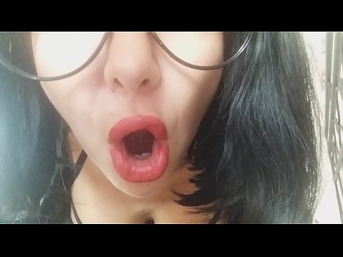 ❤️ Maitia, zure amaordeak ez dizu gaur eskolara joaten utziko... Gehiegi behar zaitut... Sexu bideoa gugan ❌